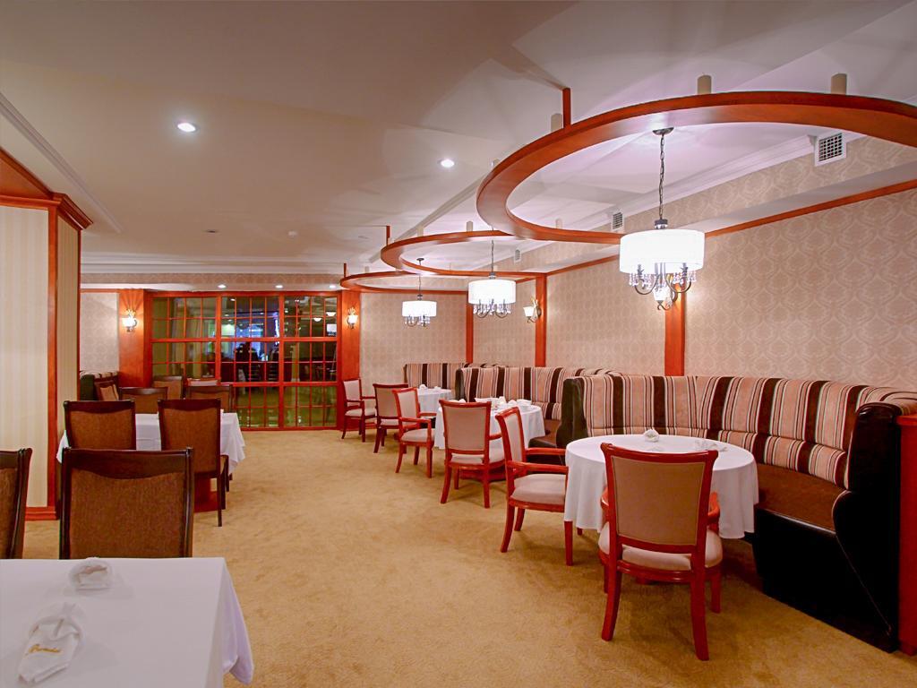 Buudai Hotel Darchan Exterior foto